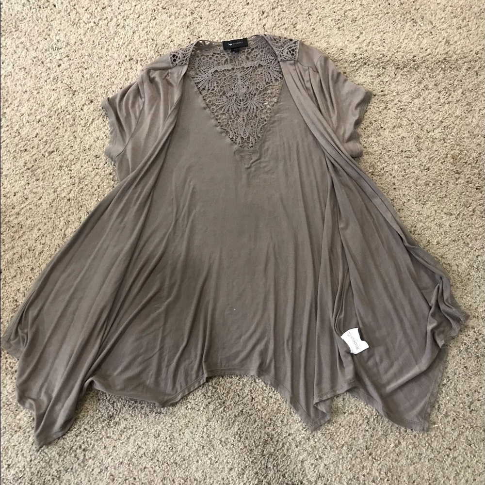 AB Studio top size Large - Picture 2 of 7